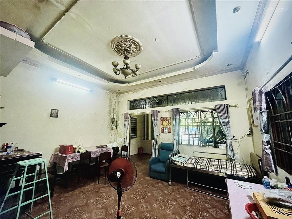 Hot ! cơ hội giữ tài sản 257m2  full thổ cư  ngang 7,8m cực đẹp  cát lái  chỉ còn 18 tỷ