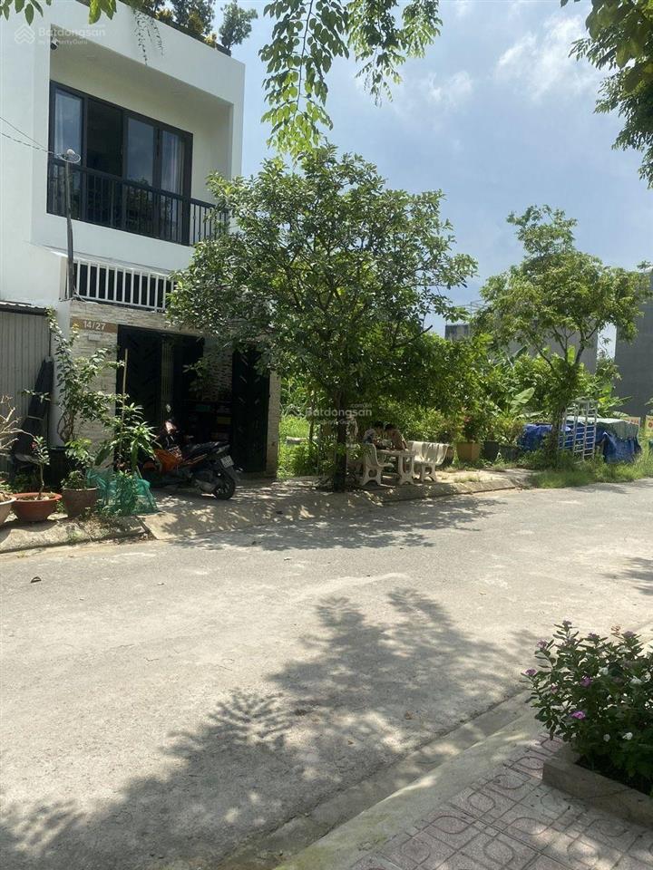 Chuẩn nhà đẹp kiểu châu âu, nơi sống trong lành, kế vinhom  3 tầng ô tô tránh chỉ nhỉnh 5 tỷ