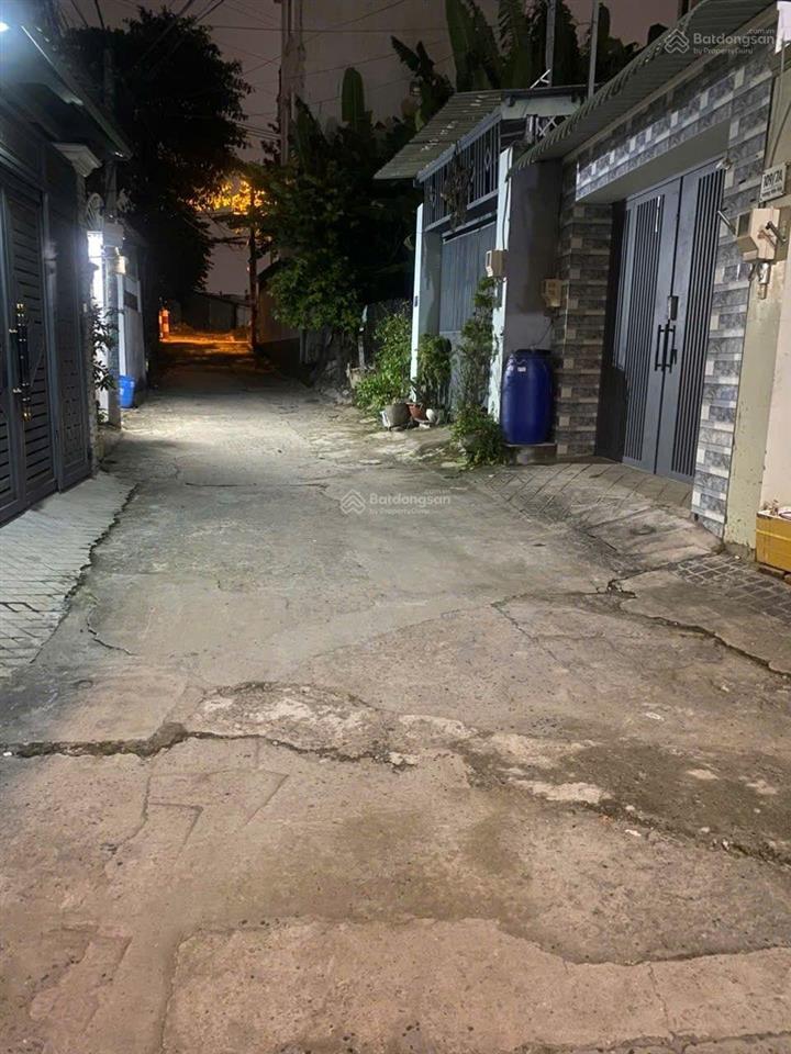 Chỉ 5,3 tỷ nhà 78m2, hẻm xe tải gần vincom lê văn việt gần ngã tư thủ đức