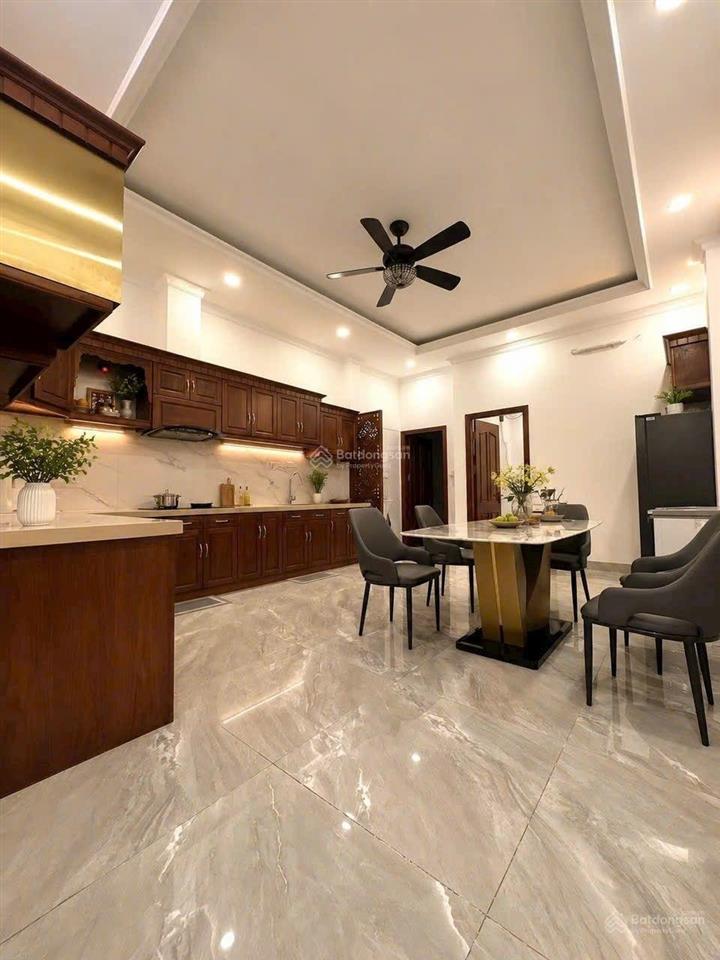 Tài sản hiếm hiệp bình phước 117m, mặt tiền đường ô tô ngang 5m gỗ hương 2 tỷ sát ql13