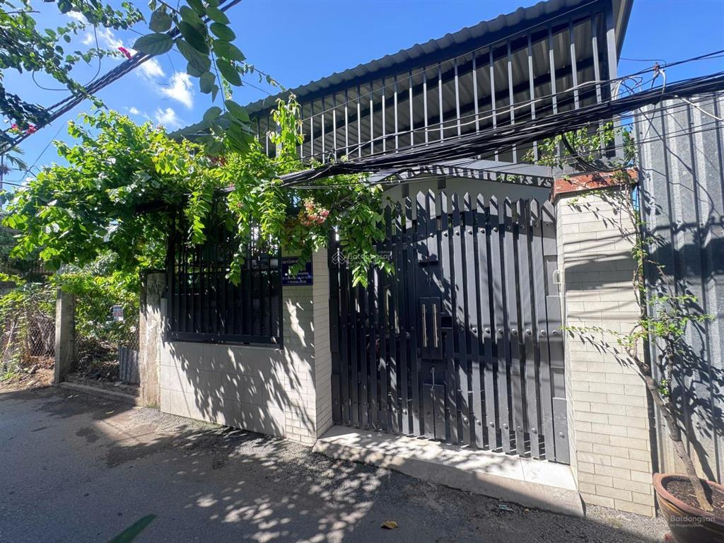 Trường thọ 75m đất đẹp tặng nhà xinh, ô tô tận cửa đường 11 gần vành đai 2 giá 5.55 tỷ