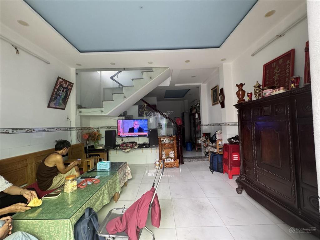 Gần chợ hiệp bình, sát phạm văn đồng  42m  2 tầng btct vào ở ngay chỉ 4 đồng