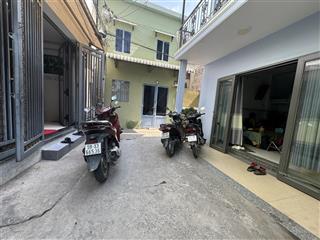 Gần chợ hiệp bình, sát phạm văn đồng  42m  2 tầng btct vào ở ngay chỉ 4 đồng