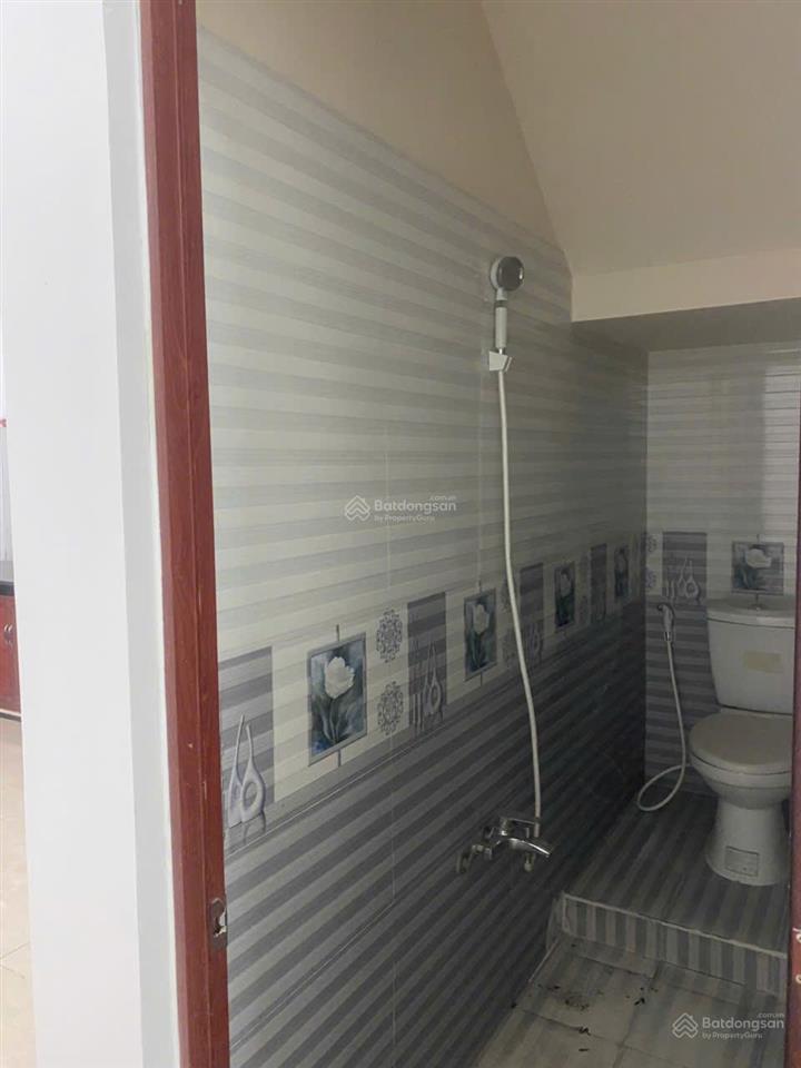 Hot! chỉ cần khách thích, nhà 2 tầng 52m2  ô tô đỗ cổng khu dân cư long trường  chỉ 4,2 tỷ