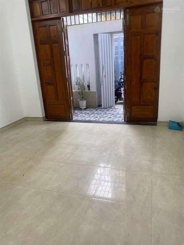 Hot! chỉ cần khách thích, nhà 2 tầng 52m2  ô tô đỗ cổng khu dân cư long trường  chỉ 4,2 tỷ