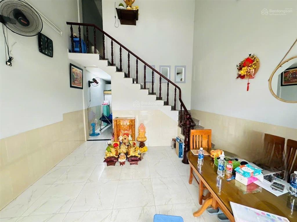 Đường 11 linh xuân, gần truông tre dt 101m/ dtcn 51,7m2  hẻm xe hơi  gấp bán giảm còn 4,2 tỷ