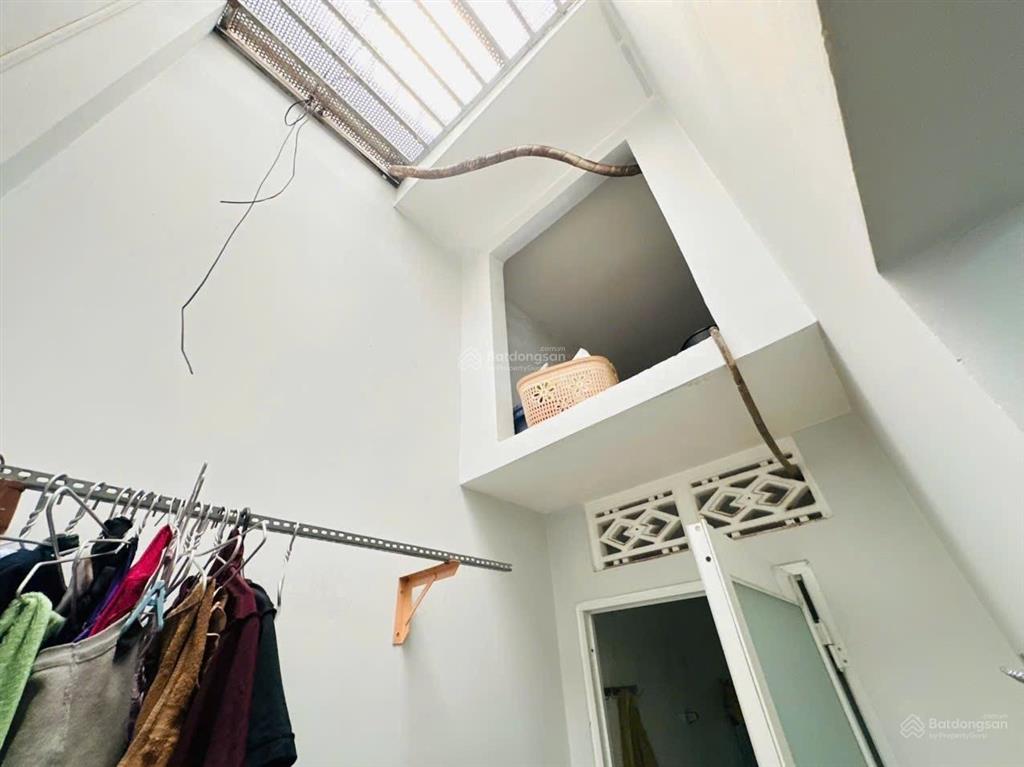 Đường 11 linh xuân, gần truông tre dt 101m/ dtcn 51,7m2  hẻm xe hơi  gấp bán giảm còn 4,2 tỷ