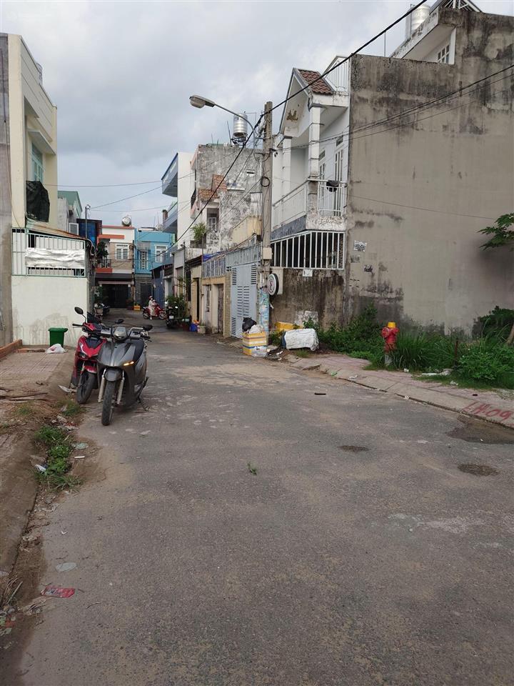 Giá đầu tư đất đẹp không quy hoạch vỉa hè rộng long trường, thủ đức chỉ 4,25 tỷ
