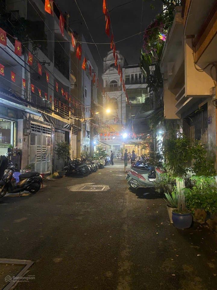 Không có căn thứ 2  khu sang xịn phú nhuận, xh đỗ cổng chỉ 6 tỷ  nhà phố 2 tầng sổ vuông a4