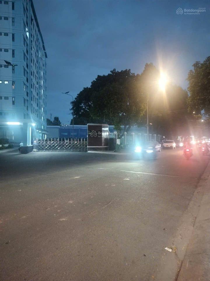 Không có căn thứ 2, chỉ 3,6 tỷ  nhà 4 tầng đúc thật, 3pn, hc đủ  p.13 tân bình, ngay nhà ga t3