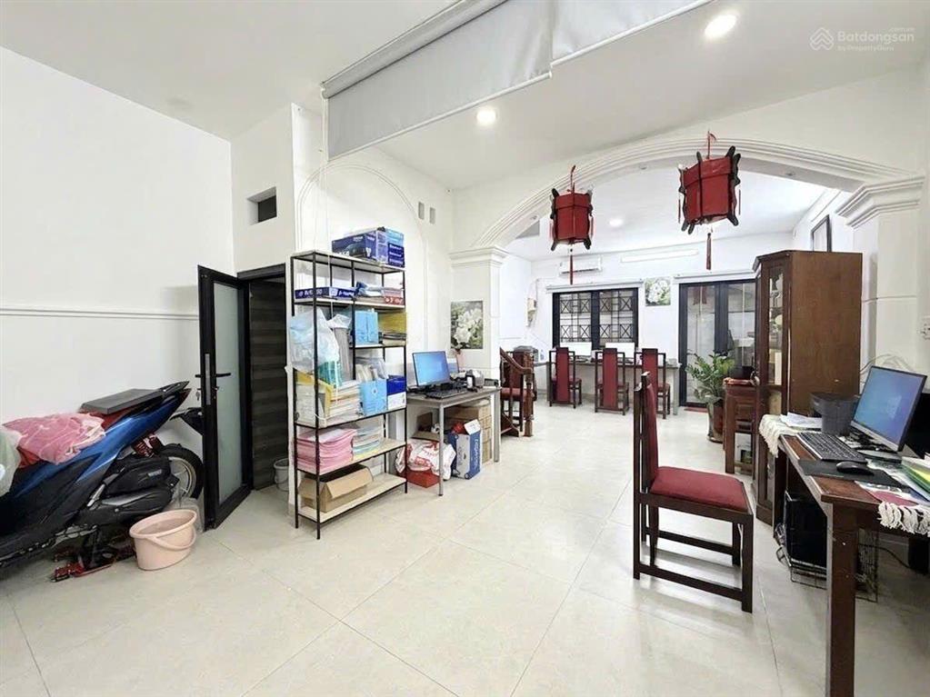 Vip! khu hiếm nhà bán  hồ văn huê phú nhuận  chỉ 6 tỷ sở hữu tổ ấm đẹp, sổ a4  xh sát nhà