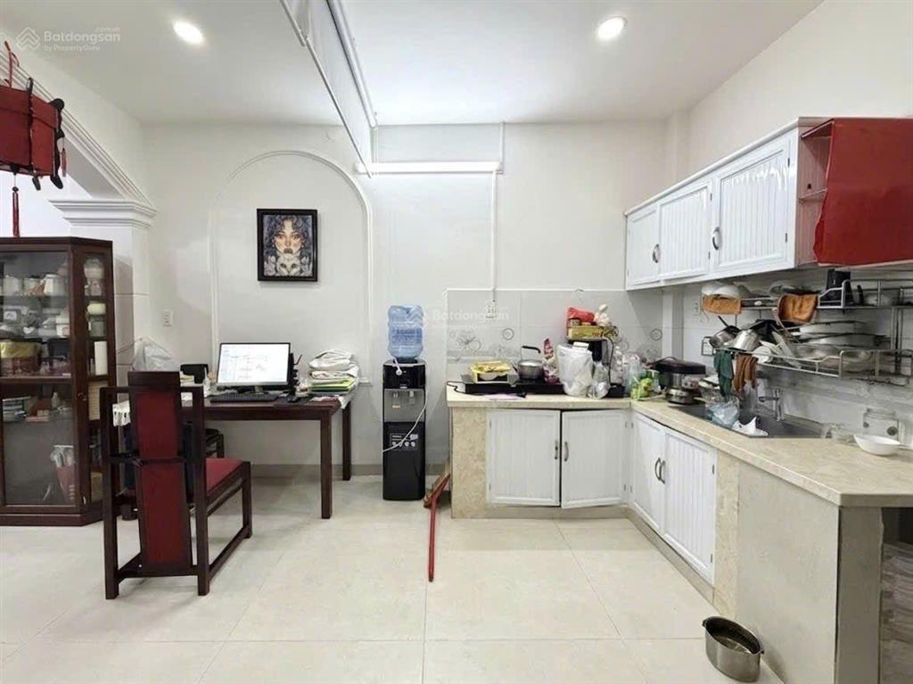 Vip! khu hiếm nhà bán  hồ văn huê phú nhuận  chỉ 6 tỷ sở hữu tổ ấm đẹp, sổ a4  xh sát nhà