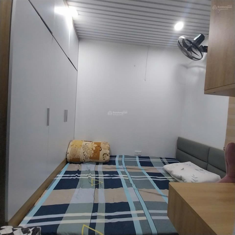 Cho thuê nhà trọ tại số 3b, ngách 28 ngõ 133, phố hồng mai