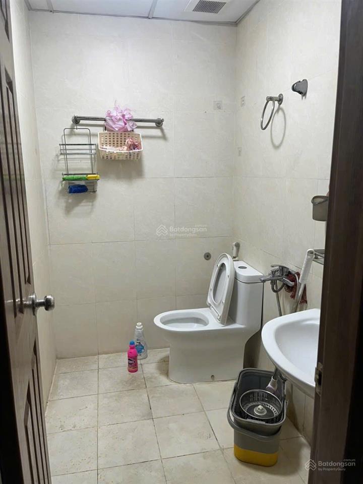 Hiếm 2 ngủ 2 wc the pride gần full đồ chỉ 10tr vào ngay