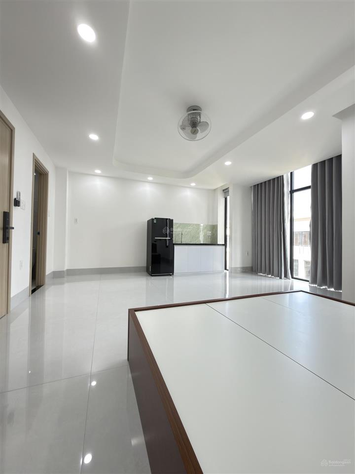 Cho thuê chdv có đủ nội thất giá 4tr gần kcn long hậu phòng rộng thoáng đủ nội thất vào ở ngay