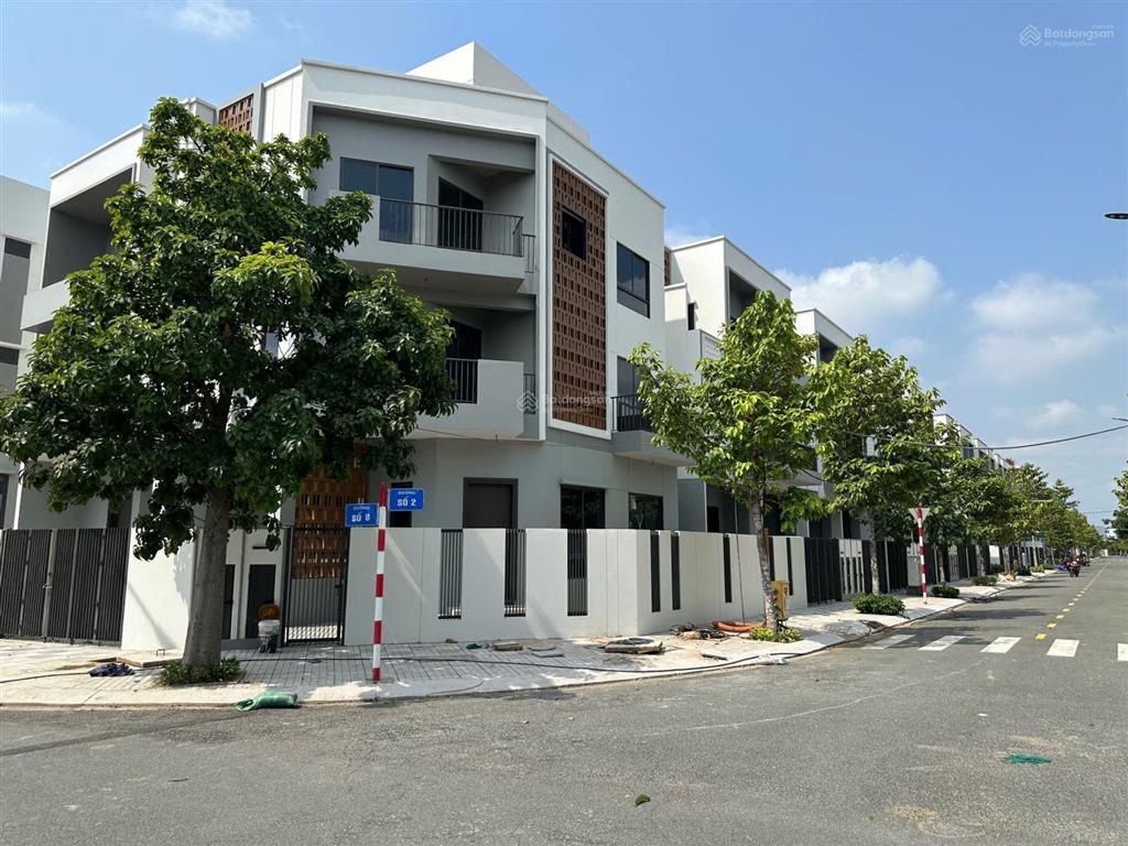 Bán nhà mặt phố tại an dương vương, 10 tỷ, 64m2, giá ưu đãi, chính chủ, bình tân, hcm