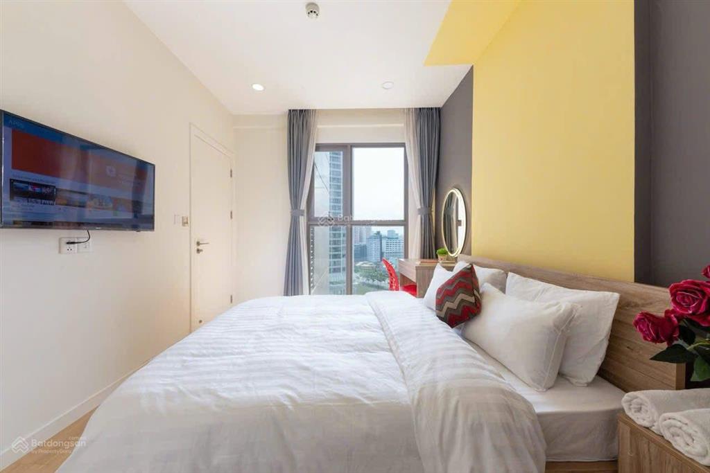 Bán cc soho residence, cô giang, 6,7 tỷ, 55m2, 2pn, 1wc, view đẹp!