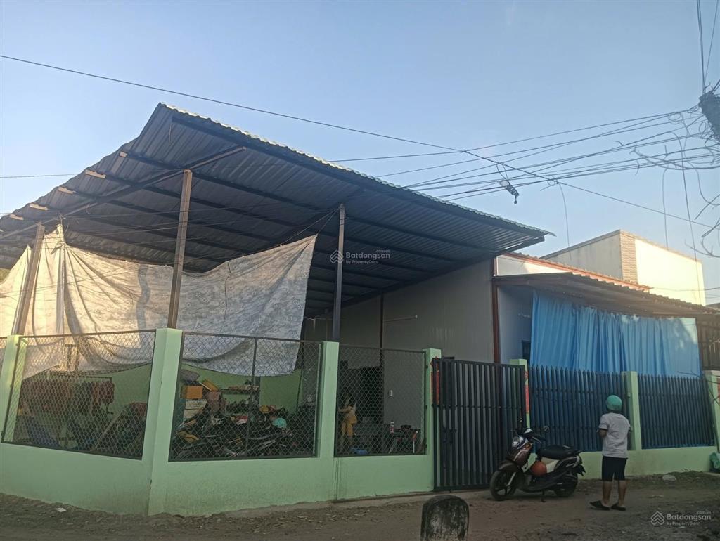 Ngộp nặng bán gấp 1,25 tỷ nhà góc 2 mặt tiền trung tâm phước hải, cách biển 350m