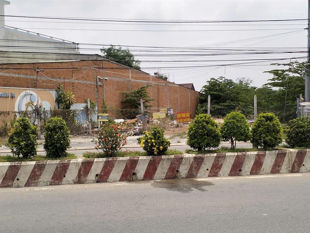 Bán đất mặt tiền đường quốc lộ 22