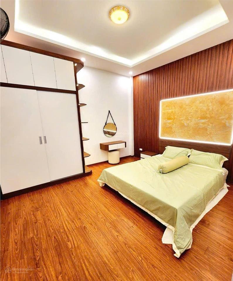 Cực ngon! nhà phố xã đàn , ngõ nông sát phố chỉ 5m ra mặt phố , dt 41m 6 tầng mặt tiền 3.8m