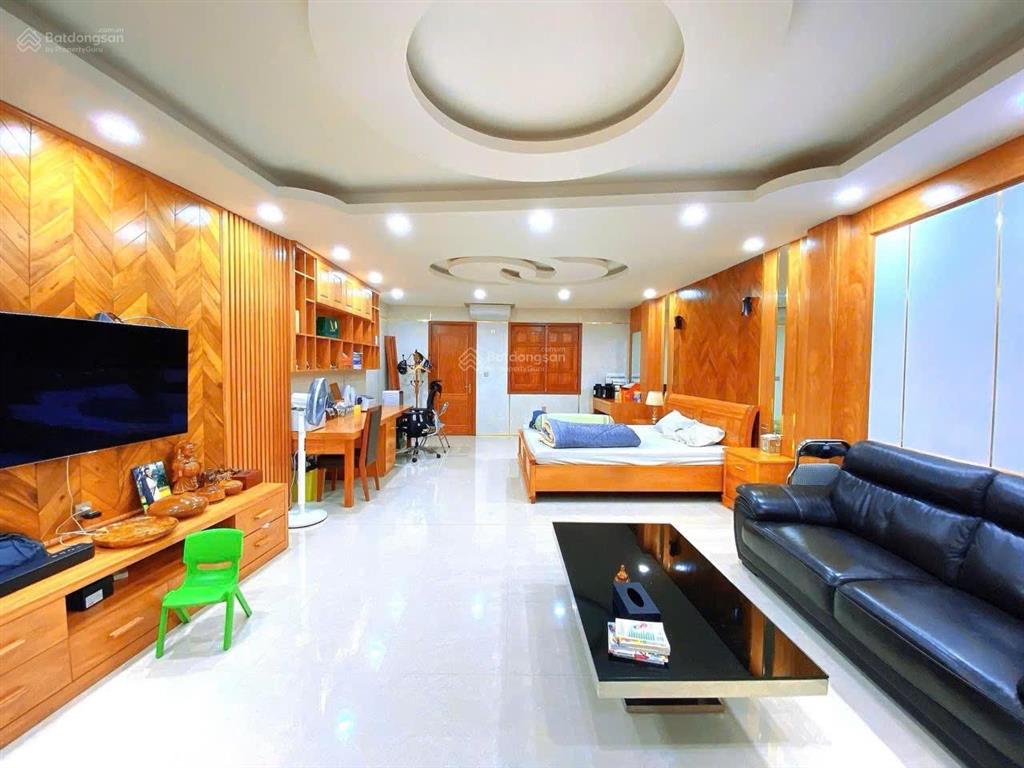 Siêu rẻ ! nhà phố thái hà dt 60m 5 tầng mặt tiền 5.5m full nội thất giá chỉ 18 tỷ có thương lượng .