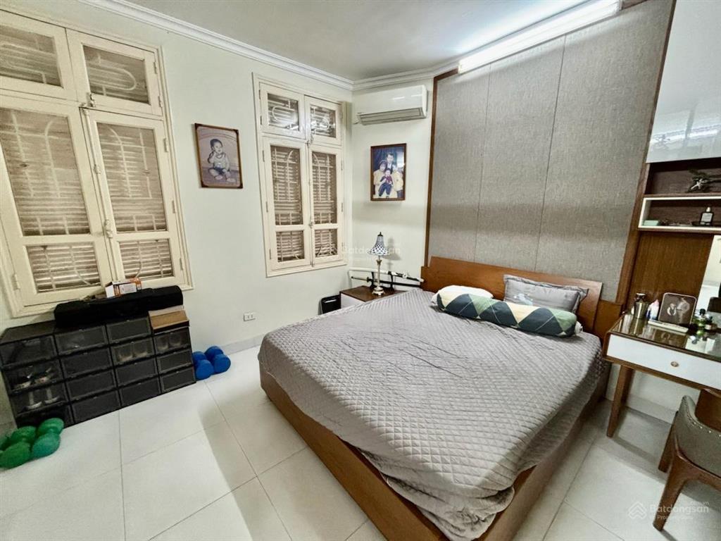 Cực hiếm ! nhà phố thái hà , ngõ thông thoáng sáng dt65m 5 tầng , mặt tiền 7m full nội thất