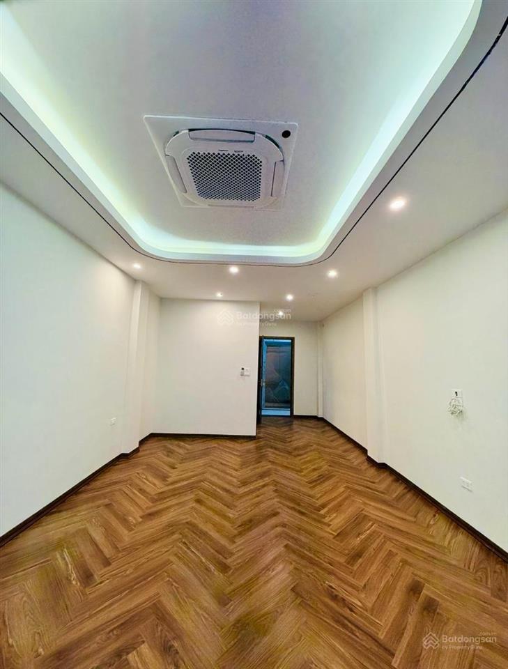 Sale giảm giá kịch nóc căn nhà phố trần duy hưng. dt55m 6 tầng, mặt tiền 5m, thang máy.