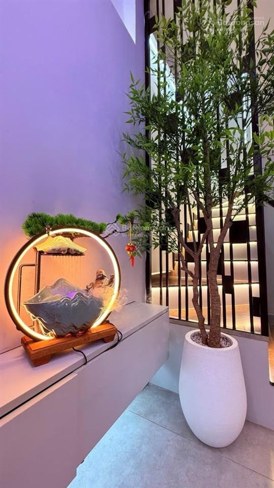 Xịn sang mịn  hẻm 223 pvc quận 1  đẹp lung linh