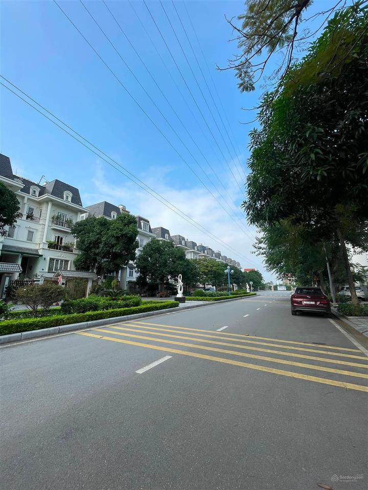 Bán biệt thự 231m2, 39 tỷ tại khu đô thị mới lideco  bắc quốc lộ 32, hoài đức hàng hot uy tín
