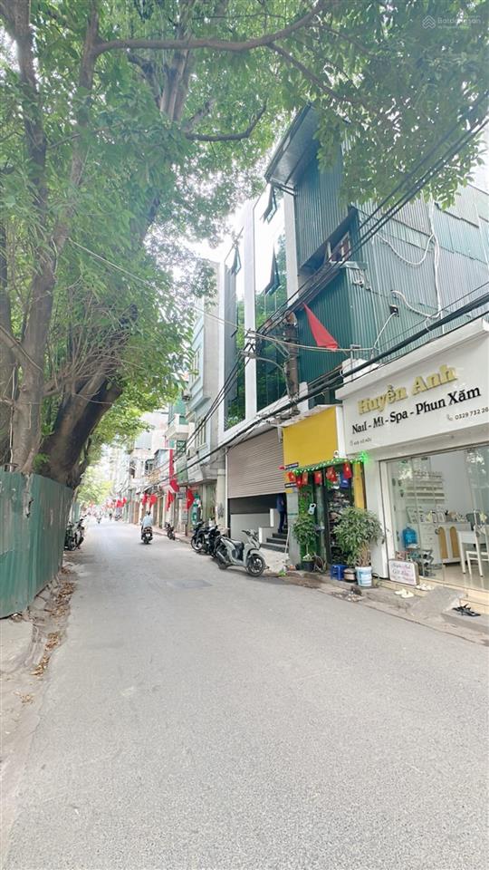 Building mặt phố vũ hữu  7 tầng + hầm  mặt tiền 7.4m  tòa nhà mới hoàn thiện  kinh doanh đỉnh