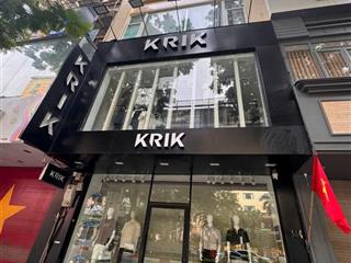 Tòa building 8 tầng mặt phố cầu giấy  2 mặt ô tô tránh  doanh thu 1.8 tỷ/năm  vỉa hè cực rộng