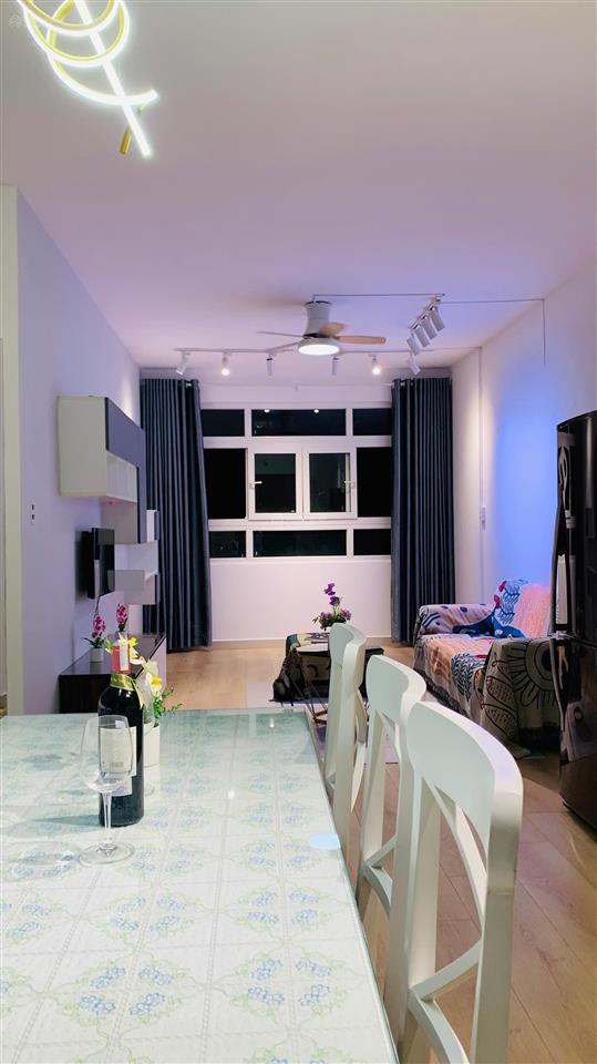 Cần tiền bán rẻ gấp căn hộ góc sunview town thủ đức hướng đông nam sổ hồng sẵn công viên ven sông
