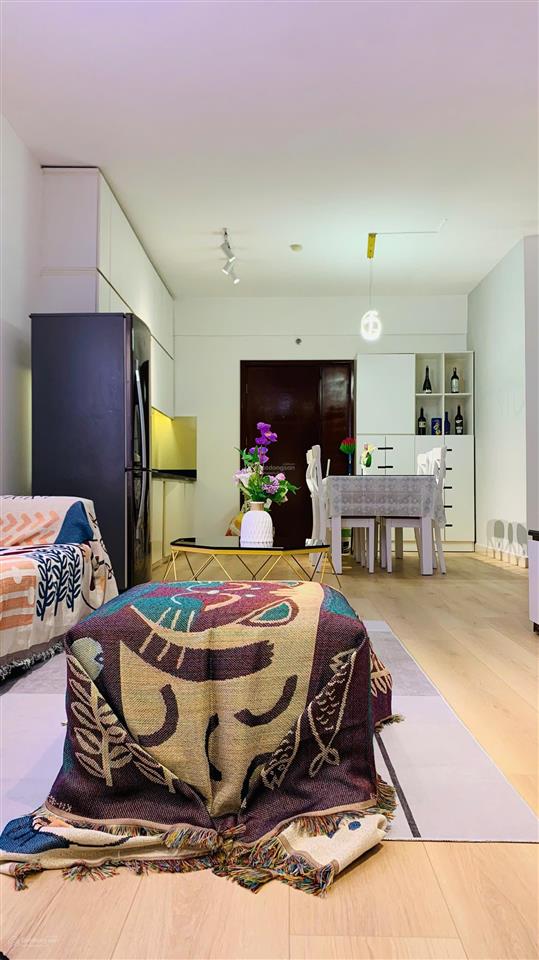 Cần tiền bán rẻ gấp căn hộ góc sunview town thủ đức hướng đông nam sổ hồng sẵn công viên ven sông