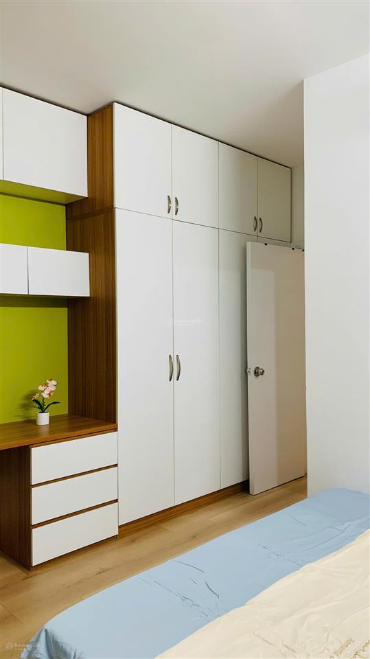 Cần tiền bán rẻ gấp căn hộ góc sunview town thủ đức hướng đông nam sổ hồng sẵn công viên ven sông