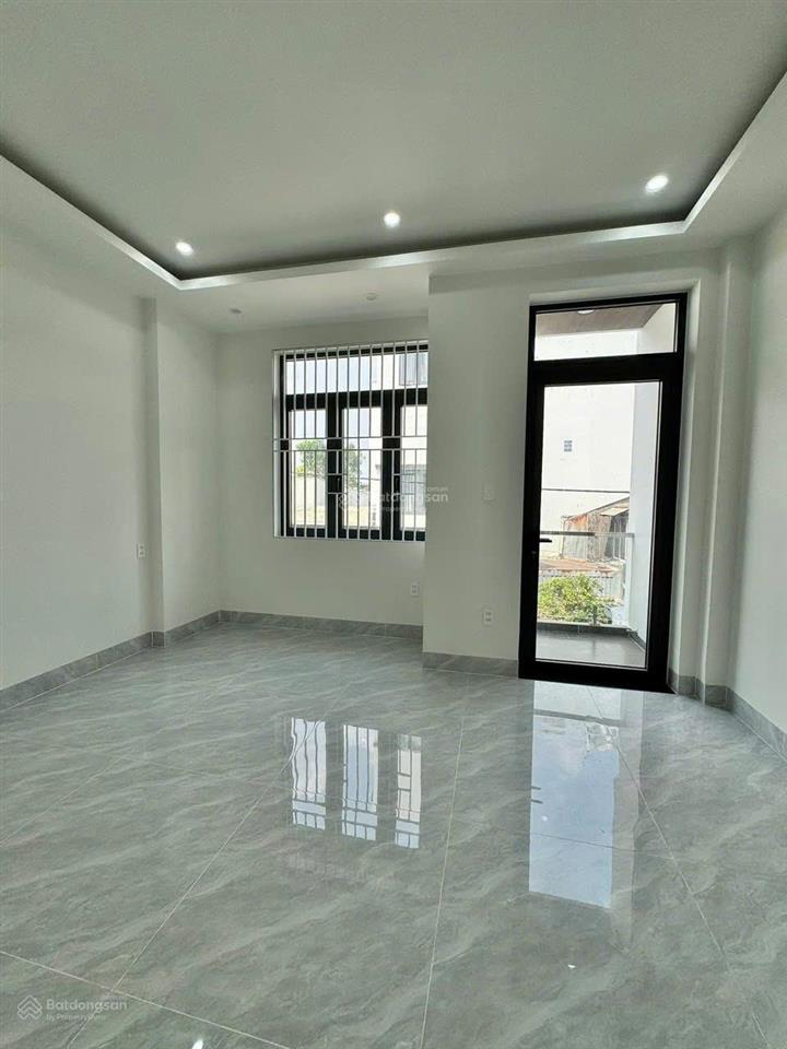 Nhà mới đoán xuân về  tương lai 2 mặt tiền đường q2 cũ tp hcm  0901 392 ***