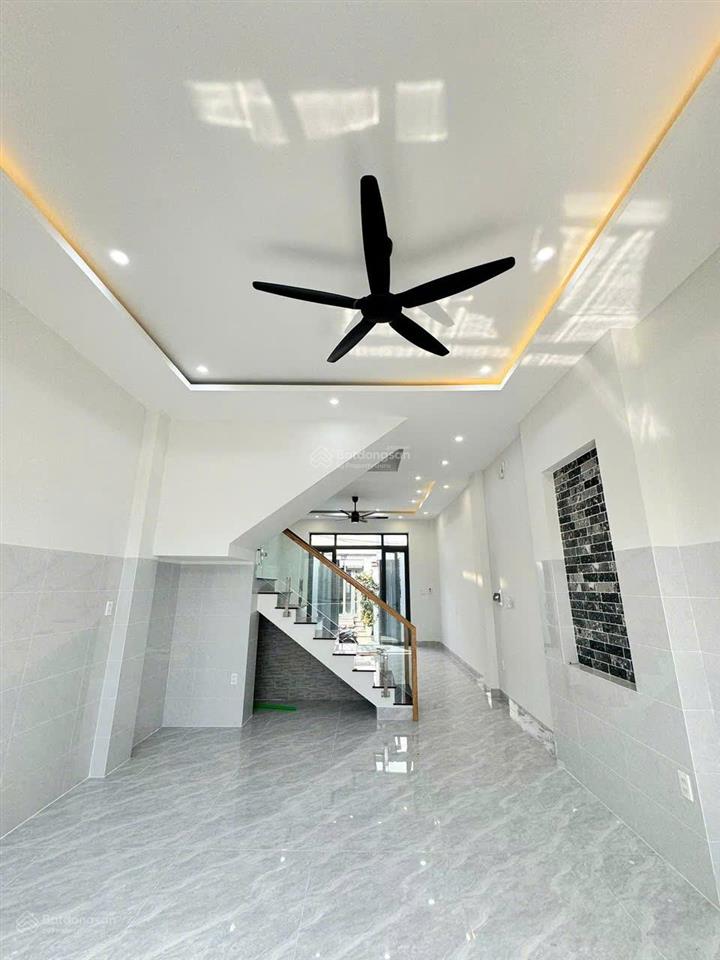 Nhà mới đoán xuân về  tương lai 2 mặt tiền đường q2 cũ tp hcm  0901 392 ***