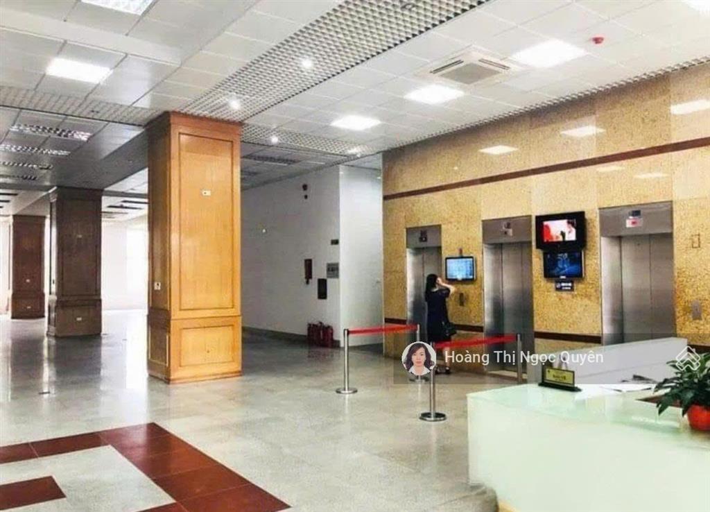 Chính chủ nhờ bán tòa nhà mp đội cấn 21 tầng, tm dòng tiền khủng, giá nhỉnh 1300 tỷ.  0966 749 ***