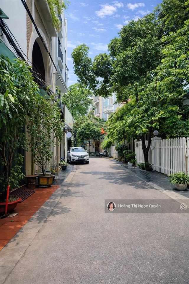 Chính chủ bán nhà p/lô quân đội trường chinh dt 55m x 5t, trước nhà là công viên, gara, hơn 16 tỷ