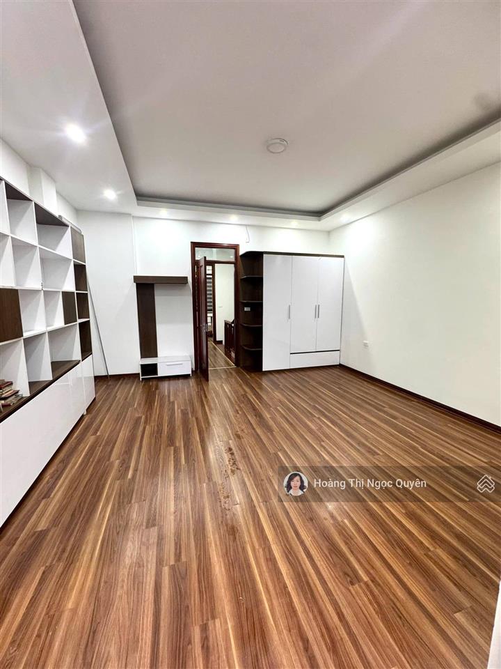 Bán nhà mặt phố lô góc đẹp nhất nguyễn văn tuyết, đống đa, dt 50m2 x 6t, mt 5.5m, nhỉnh 26 tỷ