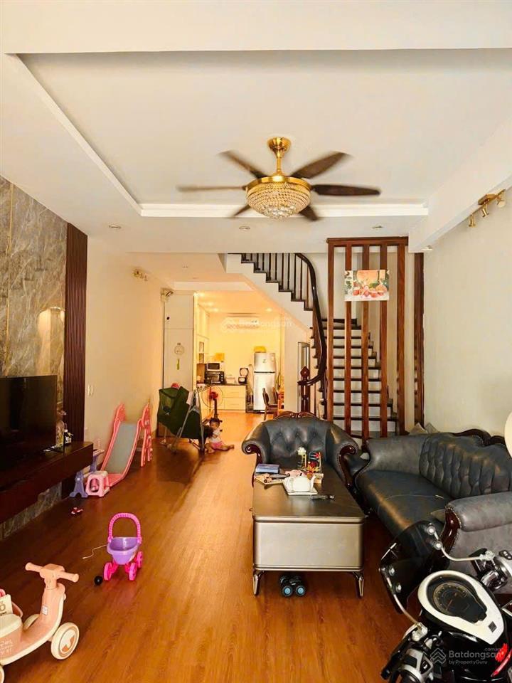 Bán nhà phân lô lạc trung, hai bà trưng 2 ô tô dừng đỗ, vỉa hè rộng, dt 75m2 x 4t, nhỉnh 25 tỷ
