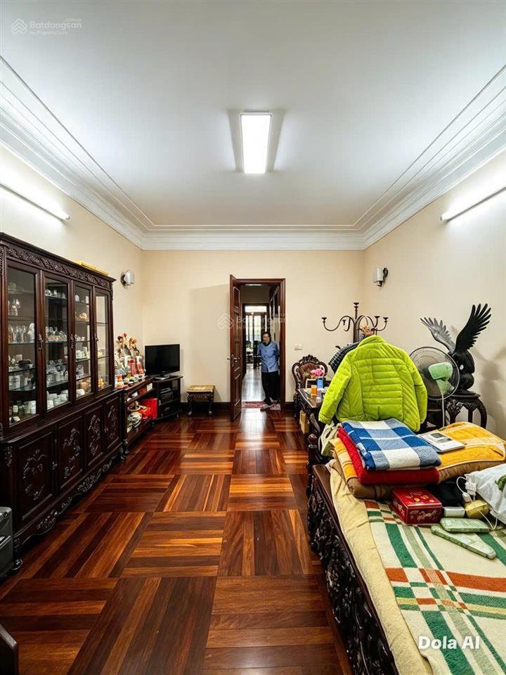 Cần bán căn nhà phân lô, ô tô thái hà yên lãng, đẹp, sang, 75m2 x mt 5m, giá 31 tỷ.  0968 398 ***