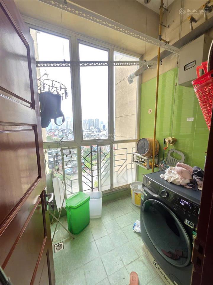 Bán gấp chcc e3 vũ phạm hàm, trung hòa, 186m x 3pn, 3 bancon, 13 tỷ có thương lượng.  0968 398 ***