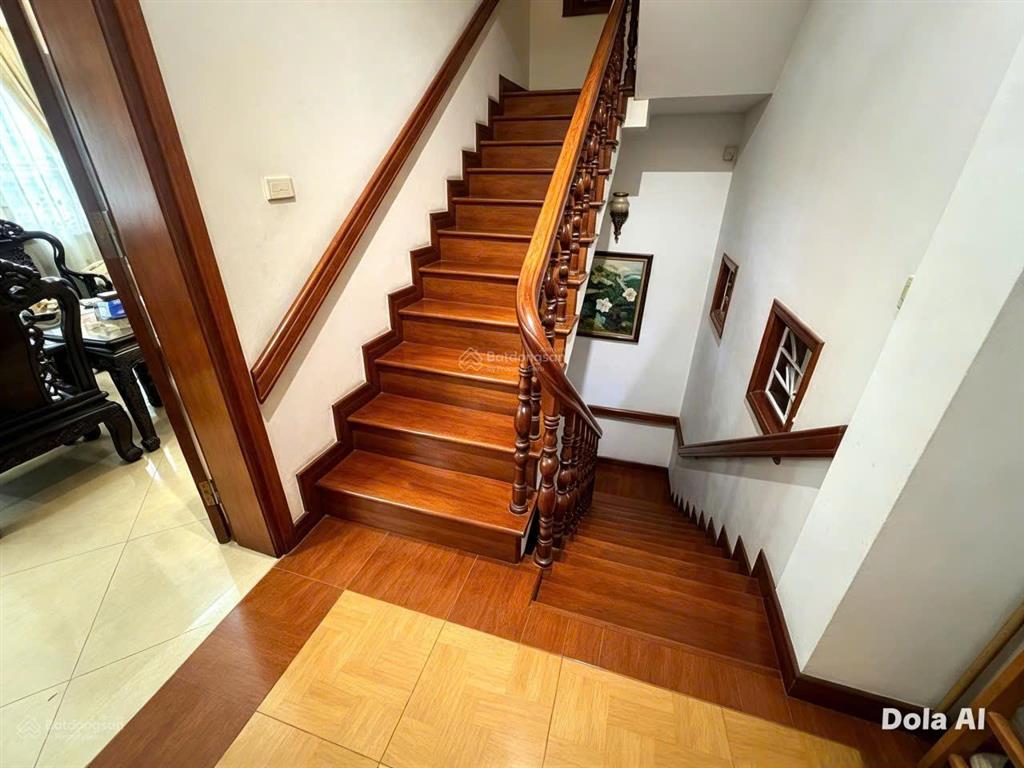Bán mặt phố xã đàn  mt 7.2m, 5 tầng, kinh doanh sầm uất, vỉa hè, ô tô, giá 41 tỷ.  0968 398 ***