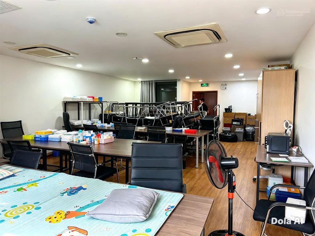 Tòa nhà vp, mp nguyễn quốc trị, trung hòa, cầu giấy, 105m2 x 8 tầng tm, mt 6.5m, kd đỉnh, giá 70 tỷ