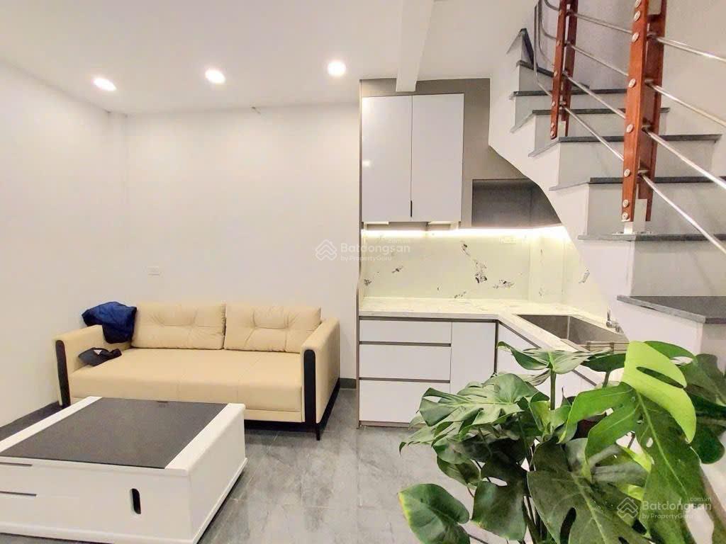 Bạch mai  nhà mới  4 tầng  3.45 tỷ  ở ngay  ngõ thông  tiện ích vô vàn  kinh doanh sầm uất