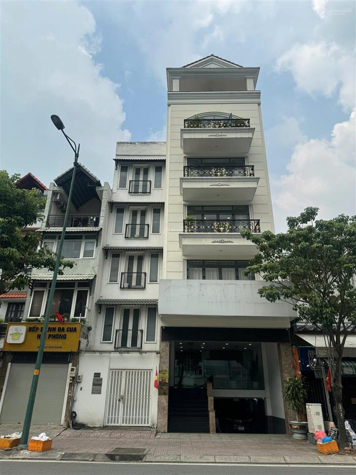 Ngộp bank bán rất gấp mặt tiền xô viết nghệ tĩnh  dt 5.3x27m  4 tầng  hđt 70 tr/th  giá 25 tỷ