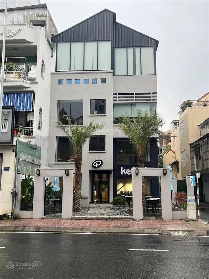 Siêu phẩm góc 2 mt sương nguyệt ánh, q.1  93.7m2  hđt 120 triệu/tháng  giá chỉ 40 tỷ