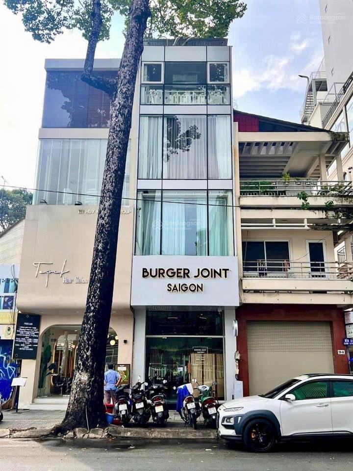 Bán nhà mặt tiền đề thám q. 1  dt 5 x 13m  5 tầng  hđt 85 triệu/tháng  giá 30 tỷ