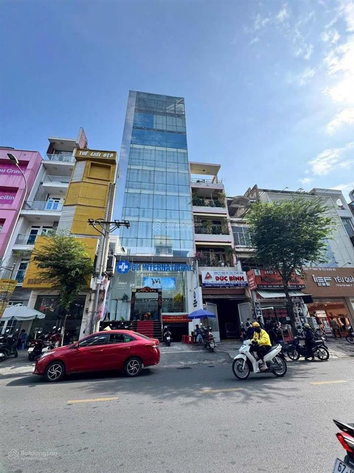 Ngộp bank bán gấp mặt tiền bùi thị xuân, q1  dt 7 x 32m  8 tầng  hđt 300 triệu/tháng  giá 68 tỷ