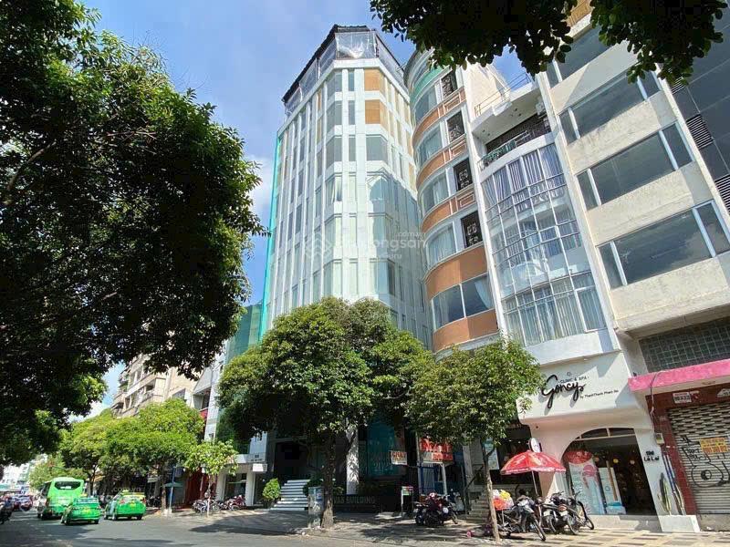 Ngộp bank bán gấp mặt tiền bùi thị xuân, q1  dt 7 x 32m  8 tầng  hđt 300 triệu/tháng  giá 68 tỷ